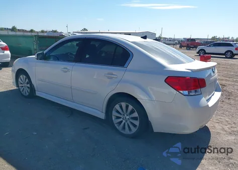 2012 Subaru Legacy 2.5I Limited z USA, uszkodzony, nr VIN 4S3BMCK68C3017356